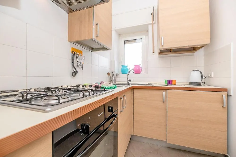 Bright And Quiet Apartment Close To Milan Fair Olaszország